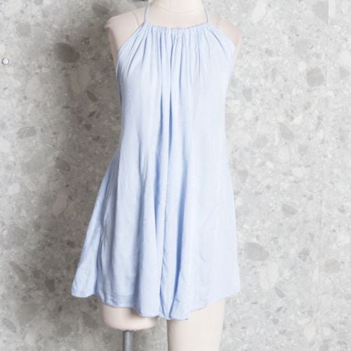 vestido frente unica azul 145449851?action_source=67322&ref=home_home&rsp=1&rspix=1
