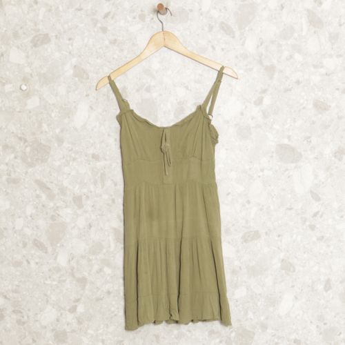 vestido verde militar bluesteel 134417281?action_source=67322&ref=home_home&rsp=1&rspix=1