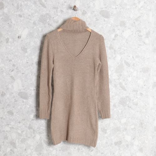 vestido creme 130786259?action_source=72472&ref=home_home&rsp=1&rspix=1