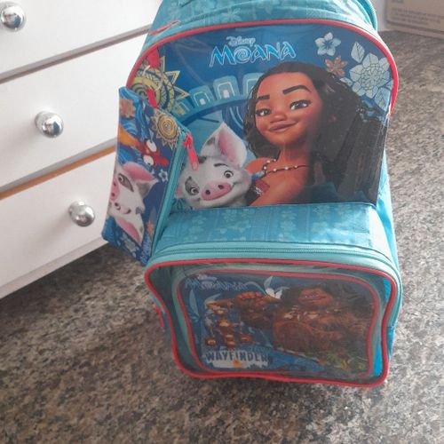 mochila moana 133264145?action_source=66794&ref=home_home&rsp=1&rspix=1