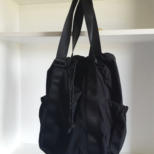 bolsa mochila multi live preta 153224343?action_source=77518&ref=home_home&rsp=1&rspix=1