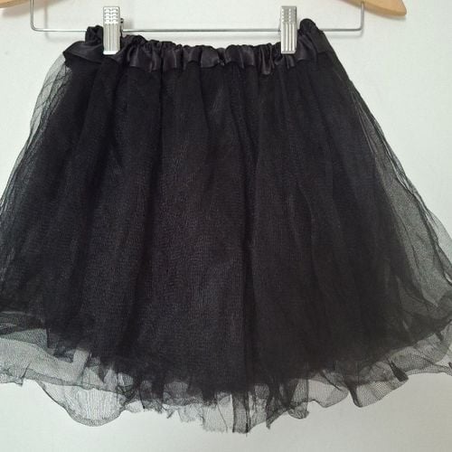 mini saia tule infantil 134191880?action_source=67456&ref=home_home&rsp=1&rspix=1