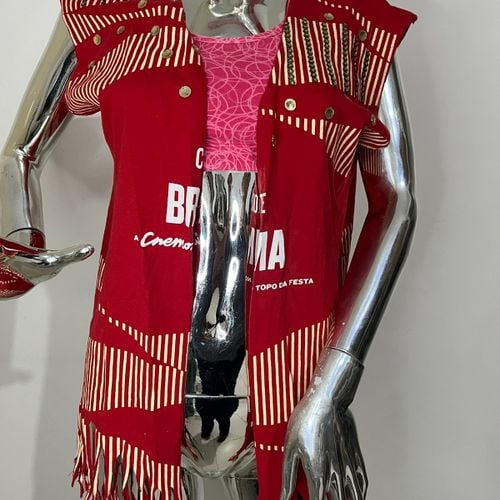 colete abada brahma 2025 cremosinho g 133496793?action_source=67456&ref=home_home&rsp=1&rspix=1