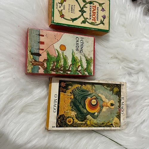 Lote Oráculos Vintage Spanish Tarot I Ching Cards