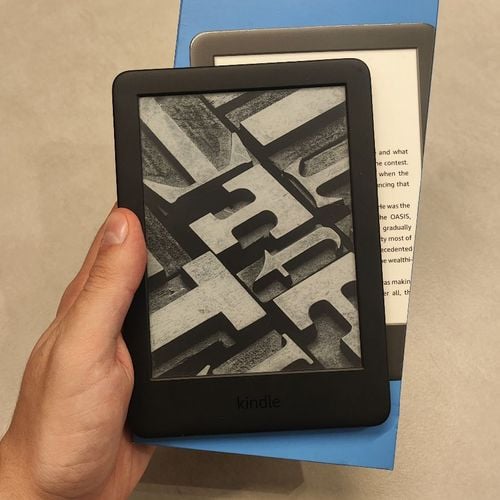 kindle 10 geracao 8gb preto impecavel na caixa original 145041497?action_source=73064&ref=home_home&rsp=1&rspix=1