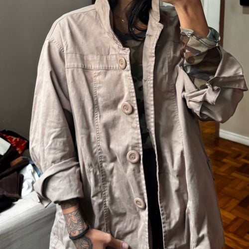 jaqueta oversized bege 143059492?action_source=31319&ref=home_home&rsp=1&rspix=1