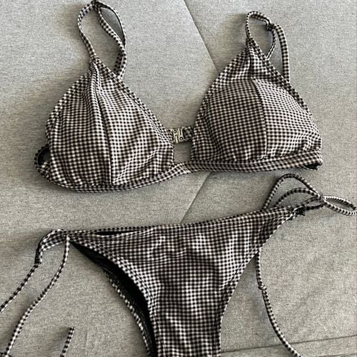 biquini renner quadriculado 118788427?action_source=68477&ref=home_home&rsp=1&rspix=1