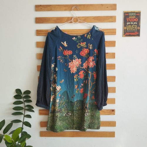 vestido farm ceu de borboleta manga longa efeito plissado rio de janeiro floral azul escuro 144131480?action_source=76563&ref=home_home&rsp=1&rspix=1