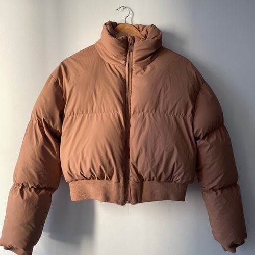 jaqueta puffer feminina salmao 147790474?action_source=31319&ref=home_home&rsp=1&rspix=1