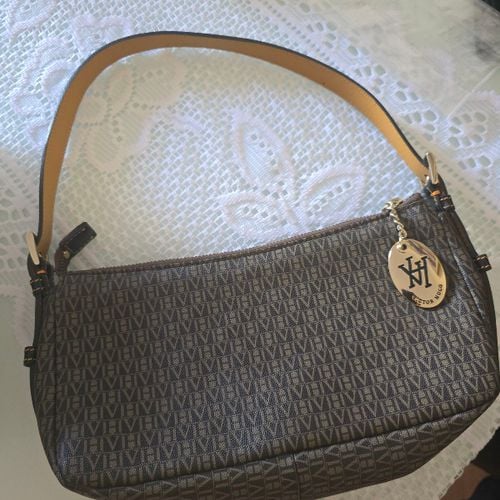 bolsa victor hugo 133945129?action_source=68872&ref=home_home&rsp=1&rspix=1