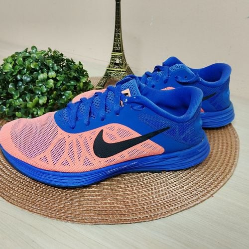 2107 tenis nike lunar launch feminino tamanho 35 147101280?action_source=75208&ref=home_home&rsp=1&rspix=1