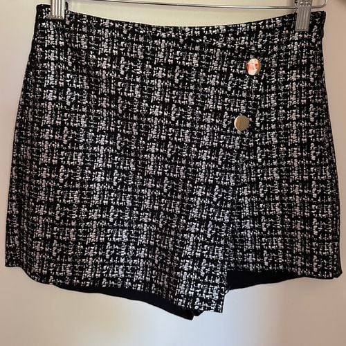 short saia da zara 90686151?action_source=66827&ref=home_home&rsp=1&rspix=1