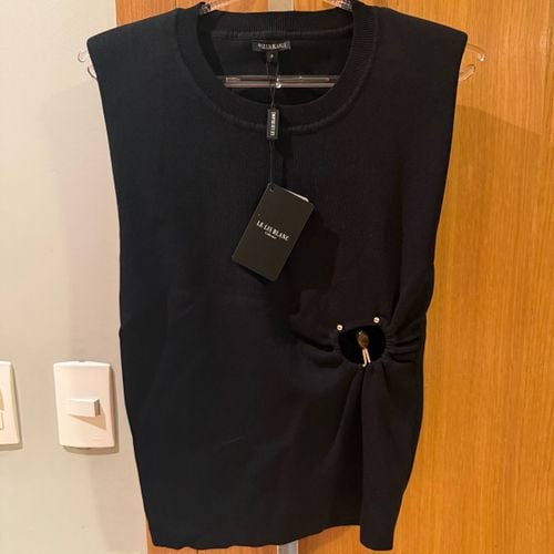 blusa de tricot le lis blanc preta 140735742?action_source=71480&ref=home_home&rsp=1&rspix=1