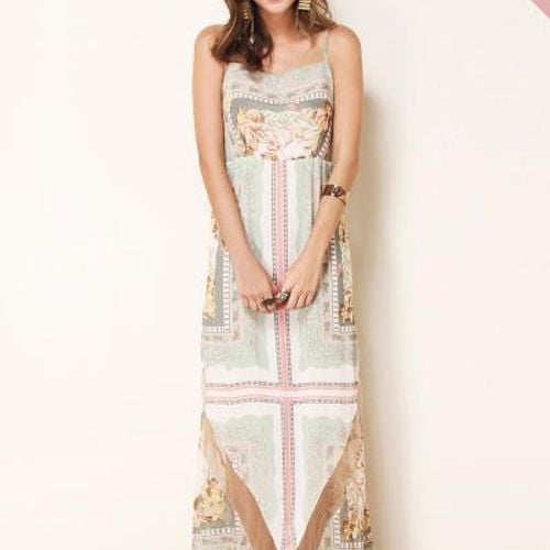 vestido farm longo tule verde claro floral 132770176?action_source=67222&ref=home_home&rsp=1&rspix=1