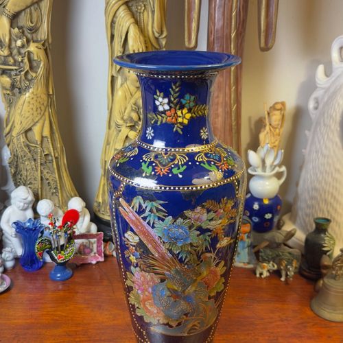 elegante vaso em porcelana chinesa 131008299?action_source=66529&ref=home_home&rsp=1&rspix=1