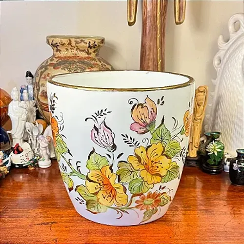 vaso em porcelana pintado a mao 127437333?action_source=66529&ref=home_home&rsp=1&rspix=1