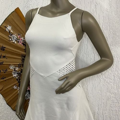 vestido branco animale tam p 129056254?action_source=64649&ref=home_home&rsp=1&rspix=1