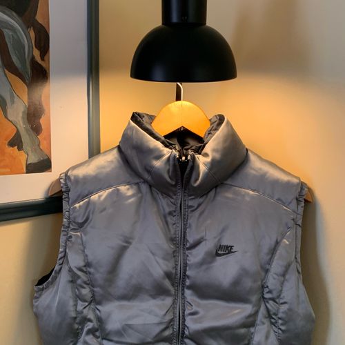 colete puffer nike original 142378024?action_source=70522&ref=home_home&rsp=1&rspix=1