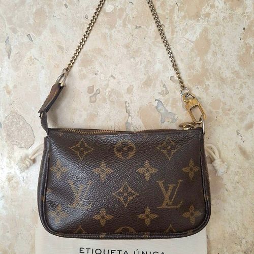 louis vuitton pochette accessoires mini monogram original datacode interno 2012 144049021?action_source=72470&ref=home_home&rsp=1&rspix=1