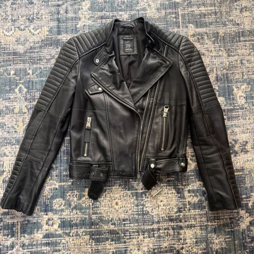 biker couro zara 148348934?action_source=75473&ref=home_home&rsp=1&rspix=1