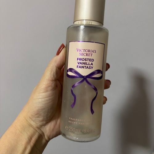 body splash victoria secret frosted vanilla fantasy 148642974?action_source=76403&ref=home_home&rsp=1&rspix=1