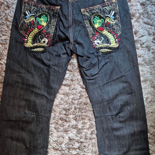 calca ed hardy original pouco usada tamanho 46 br 36 eua 122807880?action_source=72701&ref=home_home&rsp=1&rspix=1