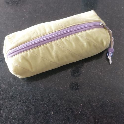 estojo escolar 130327944?action_source=67388&ref=home_home&rsp=1&rspix=1