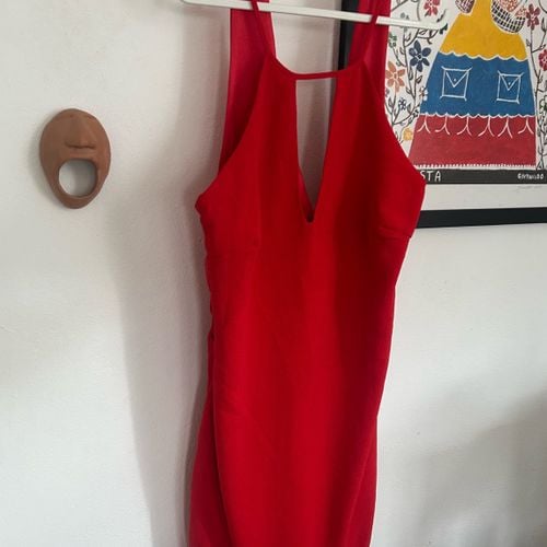vestido dress to vermelho curto 139917062?action_source=31319&ref=home_home&rsp=1&rspix=1