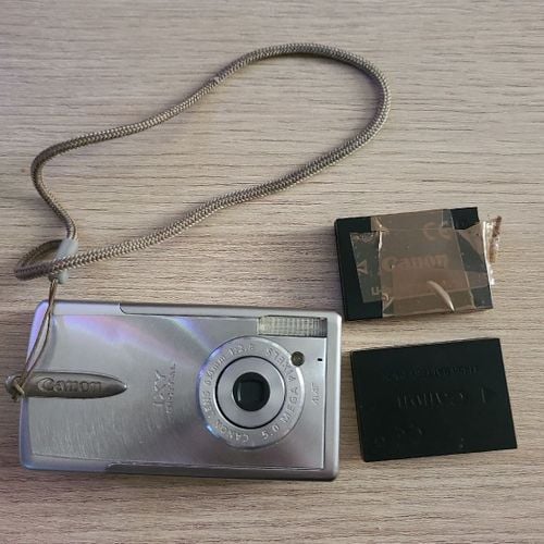 canon ixy digital l2 nao liga defeito nas baterias 114105696?action_source=31319&ref=home_home&rsp=1&rspix=1