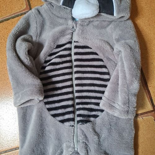 macacao tip top guaxinim cinza m 138793161?action_source=70721&ref=home_home&rsp=1&rspix=1