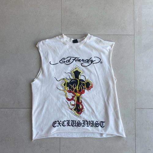 regata ed hardy x 1of1 141353358?action_source=72140&ref=home_home&rsp=1&rspix=1