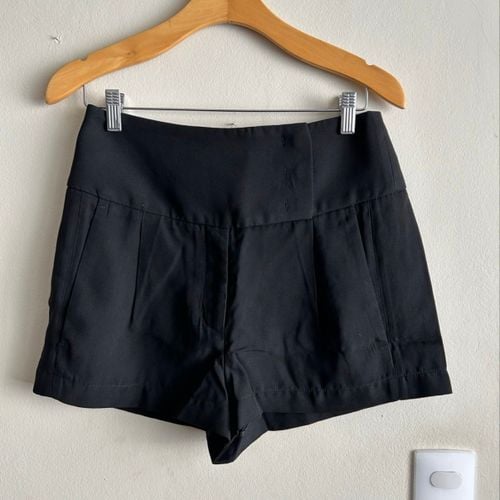 shorts preto alfaiataria animale 133269171?action_source=66827&ref=home_home&rsp=1&rspix=1