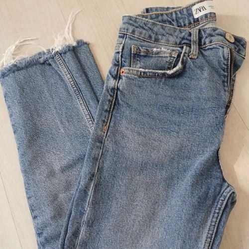 calca jeans zara reta 34 147241350?action_source=72767&ref=home_home&rsp=1&rspix=1