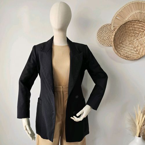 blazer em la preto r1000 140650200?action_source=70522&ref=home_home&rsp=1&rspix=1