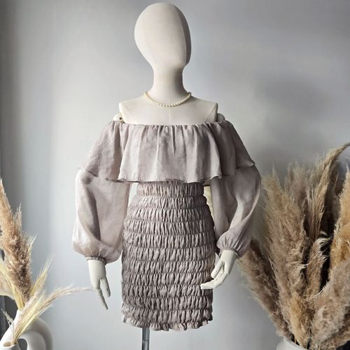 vestido tuart nude lastex r1000 134601447?action_source=64649&ref=home_home&rsp=1&rspix=1