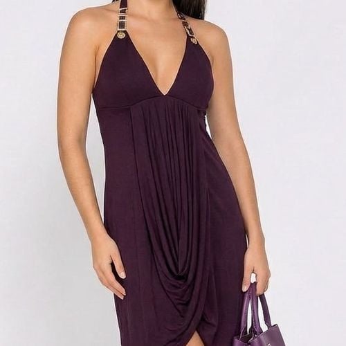 vestido caos uva alca de couro p 140829293?action_source=31319&ref=home_home&rsp=1&rspix=1