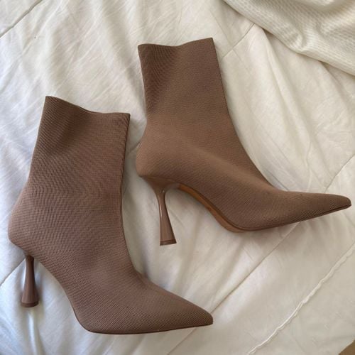 bota zara knit meia bico fino nude salto alto 144847234?action_source=73496&ref=home_home&rsp=1&rspix=1