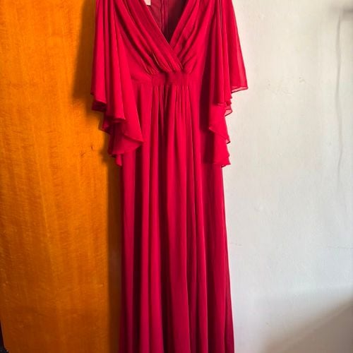vestido de festa longo vermelho 147221993?action_source=74549&ref=home_home&rsp=1&rspix=1