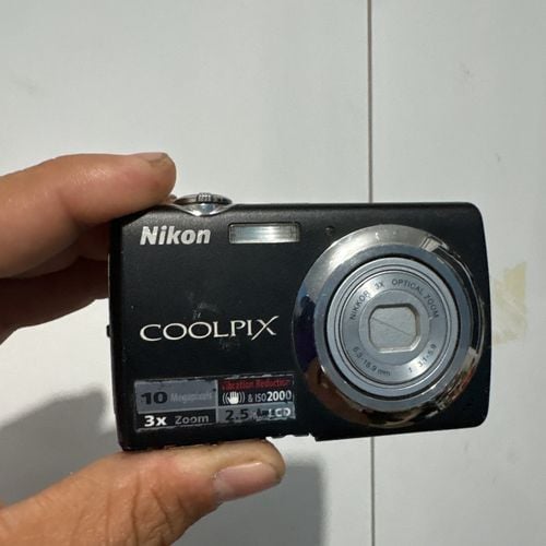 camera digital nikon coolpix s220 10mp 147361459?action_source=72767&ref=home_home&rsp=1&rspix=1