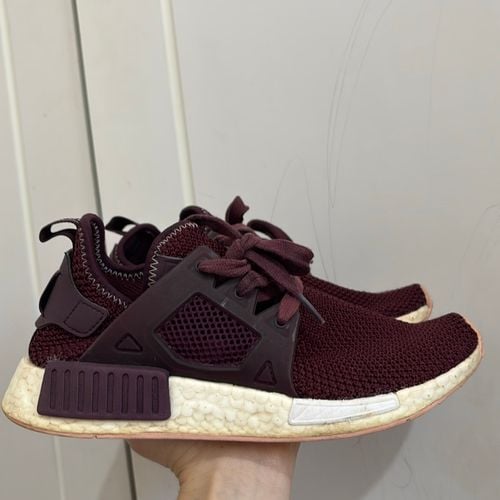 tenis adidas nmd 3 stripes 140112026?action_source=31946&ref=home_home&rsp=1&rspix=1