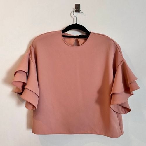 blusa zara 119959206?action_source=60227&ref=home_home&rsp=1&rspix=1