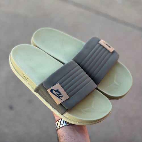 chinelo nike verde militar 42 141014742?action_source=72470&ref=home_home&rsp=1&rspix=1