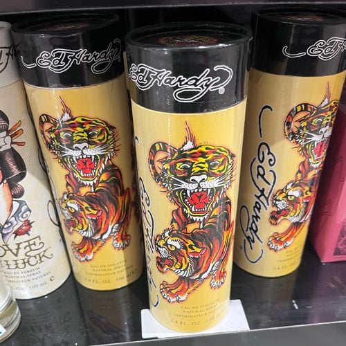 ed hardy eua de toilette perfume 131197288?action_source=72140&ref=home_home&rsp=1&rspix=1