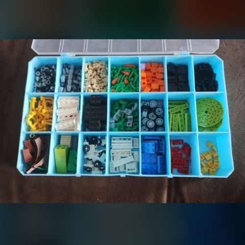 estojo com legos 129754392?action_source=68279&ref=home_home&rsp=1&rspix=1