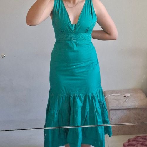 vestido midi em algodao verde 132189102?action_source=66695&ref=home_home&rsp=1&rspix=1