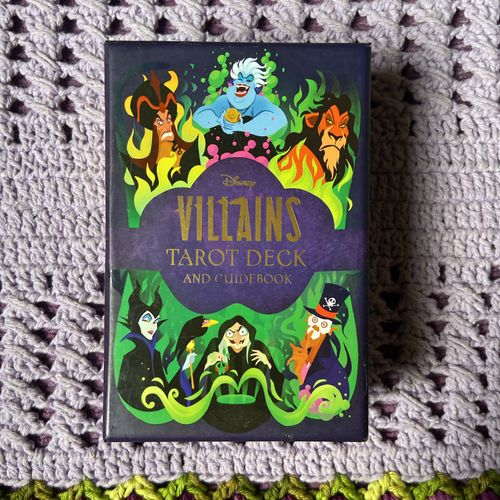 baralho de tarot disney villains 151047129?action_source=77422&ref=home_home&rsp=1&rspix=1