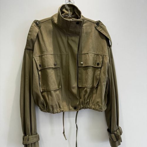 jaqueta cropped verde militar xl 144138703?action_source=75473&ref=home_home&rsp=1&rspix=1