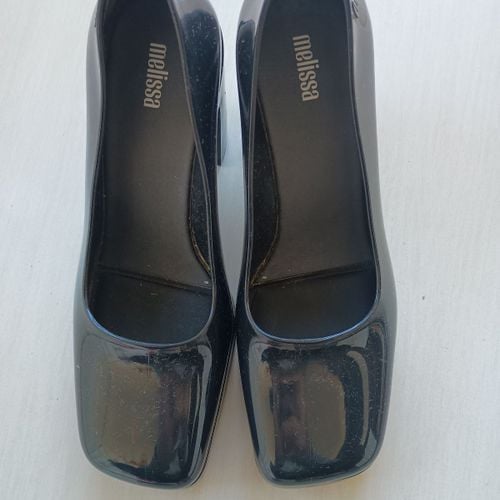 sapato melissa salto bloco preto 38 152064401?action_source=76405&ref=home_home&rsp=1&rspix=1