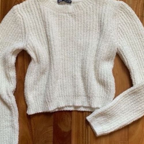 blusa zara off white 147786320?action_source=75772&ref=home_home&rsp=1&rspix=1