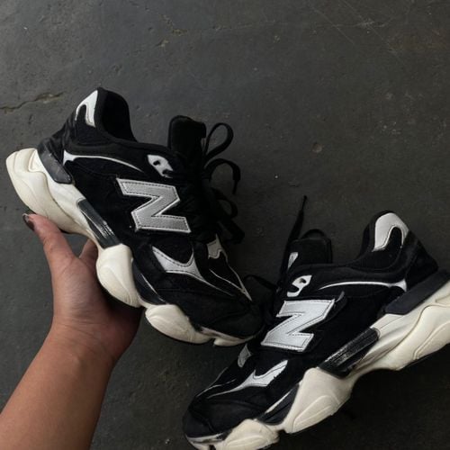 new balance 9060 136953960?action_source=68872&ref=home_home&rsp=1&rspix=1